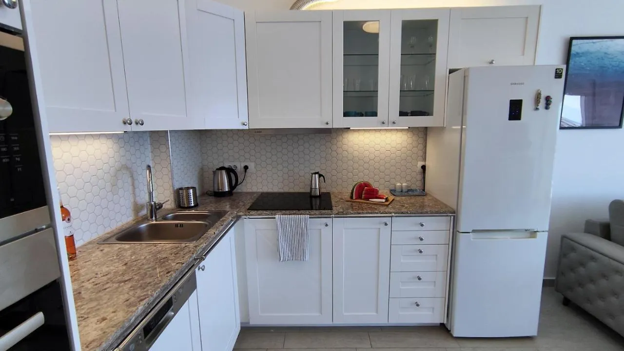 Nautilus Apartment Premium Sarandë Albania