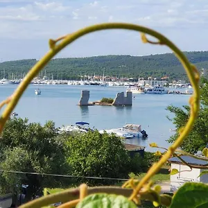 Suky Apartament Sukošan