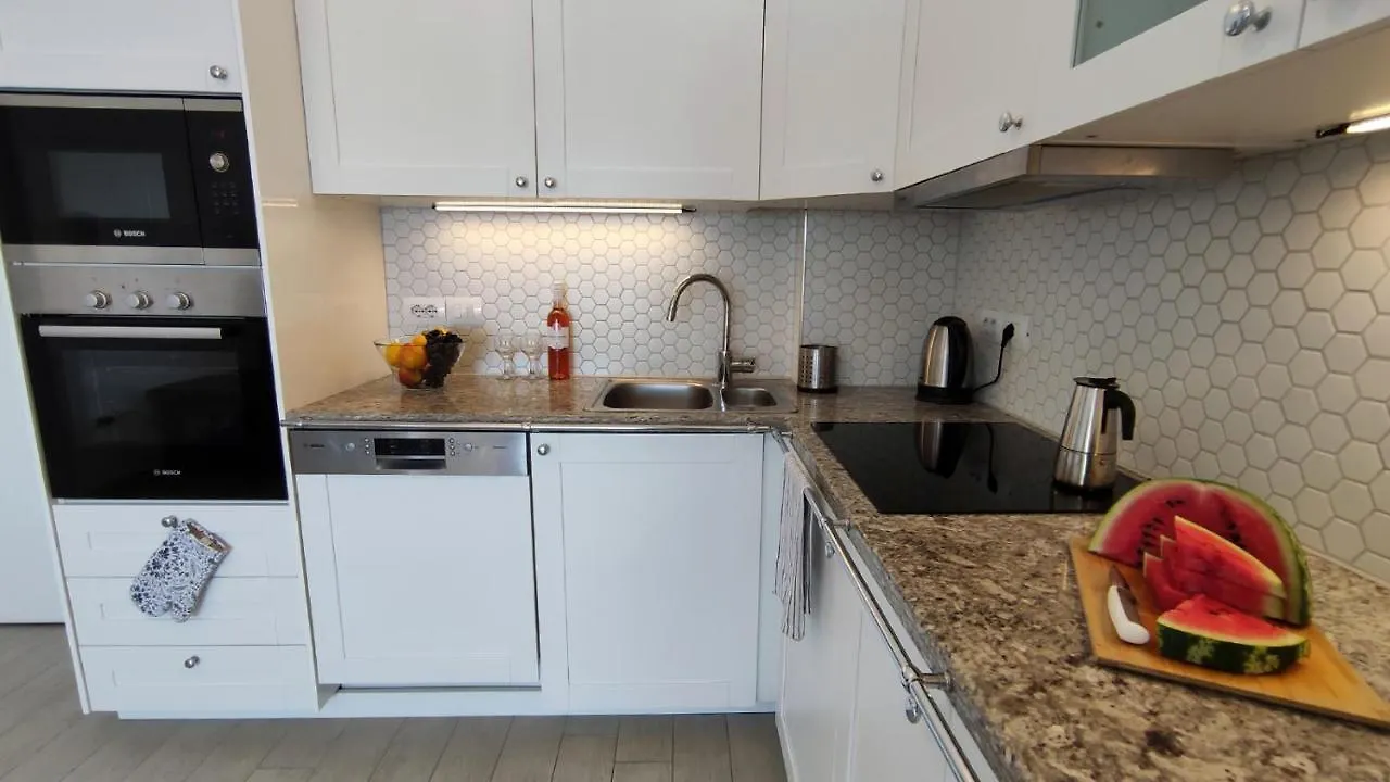 Nautilus Apartment Premium Sarandë